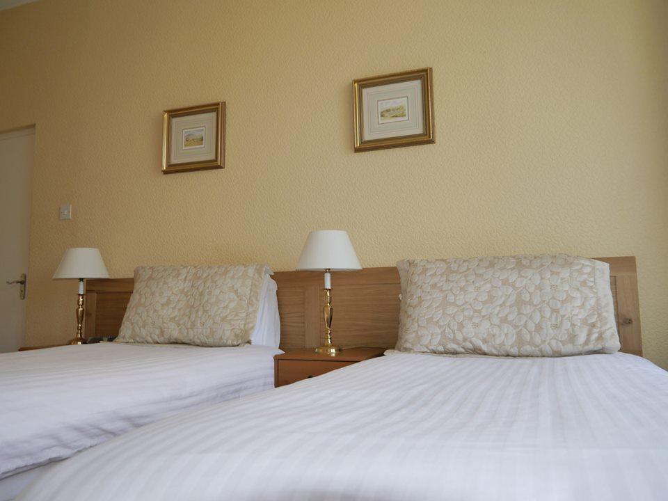 Conference View Guest House Harrogate Extérieur photo